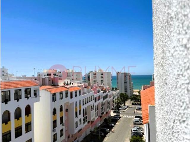 Apartamento T1 com Garagem em Quarteira
