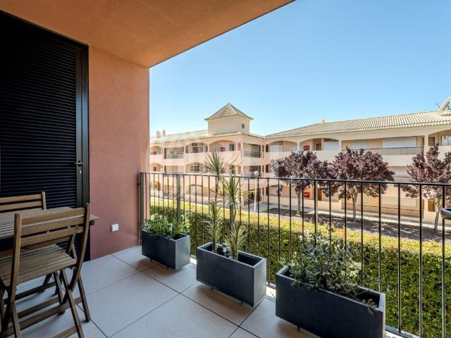 Apartamento T1 com estacionamento, em Vilamoura, Algarve 0m² Quarteira