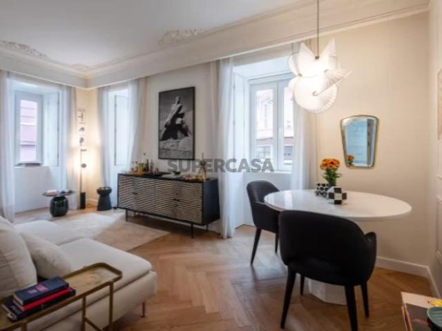 Apartamento T1 com estacionamento, Estrela, Lisboa