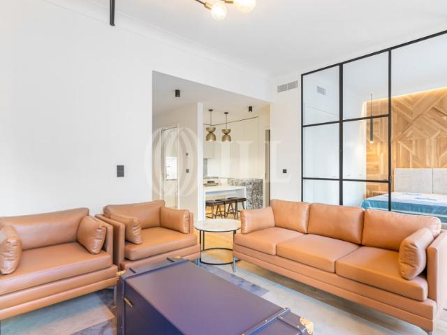 Apartamento T1 com estacionamento, no Saldanha, Lisboa