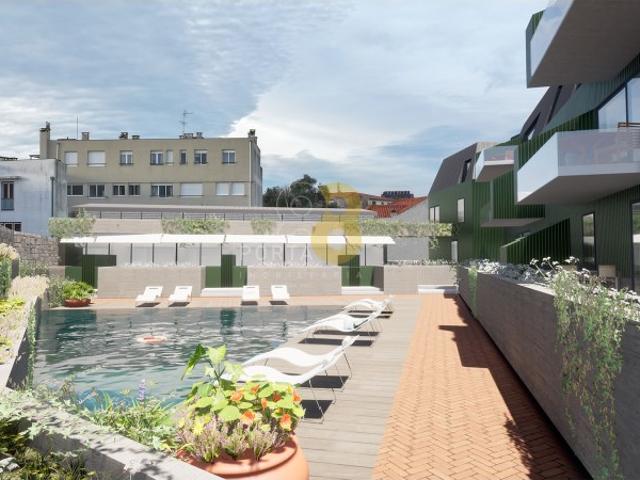 Apartamento T1, com espaço exterior, condomínio fechado com piscina, Esposende