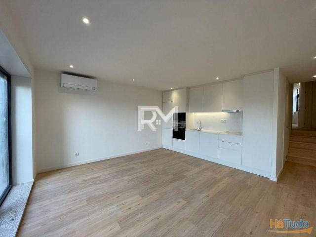 APARTAMENTO T1 COM JARDIM CORUJEIRA | 26084092498