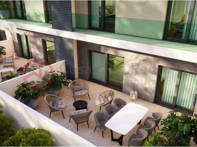 Apartamento T1 com Logradouro e Parqueamento