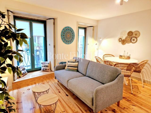 Apartamento T1 com Licença AL, na zona Ribeirinha do Porto