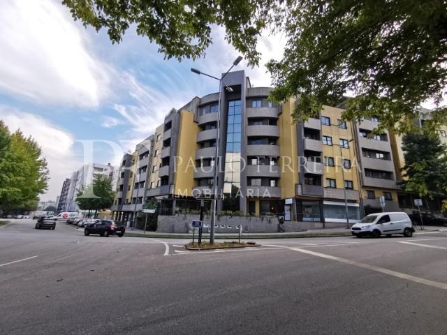 Apartamento T1 com lugar de garagem
