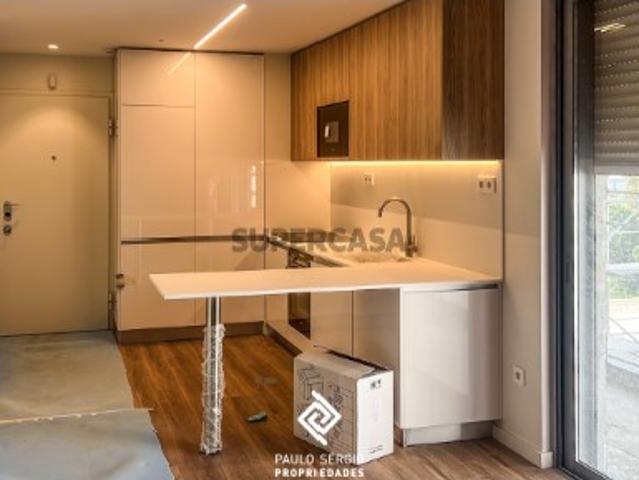 Apartamento T1 com Mezanino | Centro de Vila Nova de Gaia