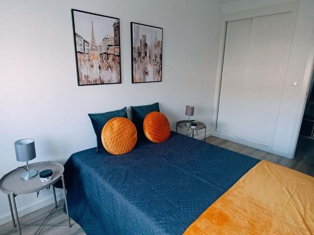 Apartamento T1 com Mezzanine, Totalmente Remodelado em Laranjeiras