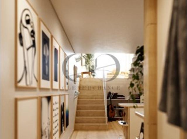 Apartamento T1 com mezzanine, um refúgio distinto na margem do Douro, em Gaia