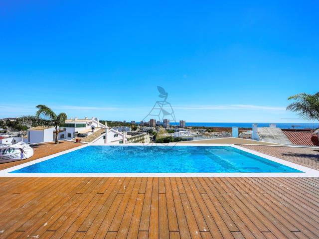 Apartamento T1 com Piscina e lugar de estacionamento em Alvor, Portimão, Centro de Alvor