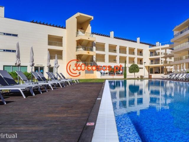 Apartamento T1 com piscina em Vilamoura