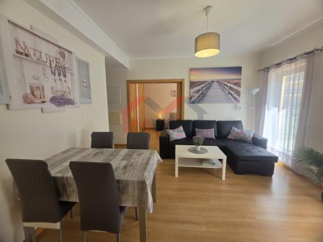 Apartamento T1 com piscina na Marina Olhão