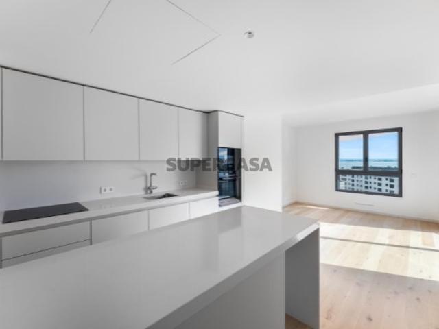 Apartamento T1 com piscina, Parque das Nações, Lisboa