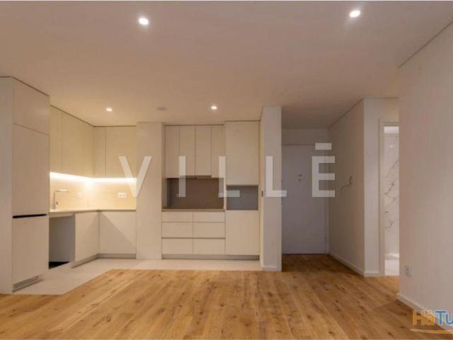 Apartamento T1 com Terraço e lugar de garagem | 26064082565
