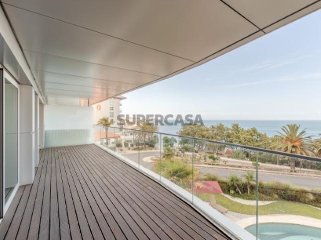 Apartamento T1, com vista frontal mar no Monte Estoril