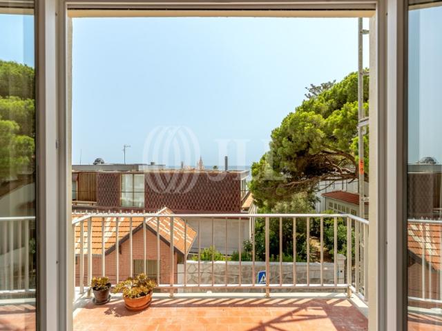 Apartamento T1, com vista mar, Monte Estoril Cascais