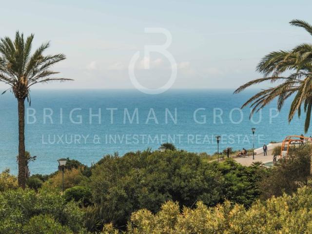 Apartamento T1 com vista mar, no Bairro do Rosário, Cascais
