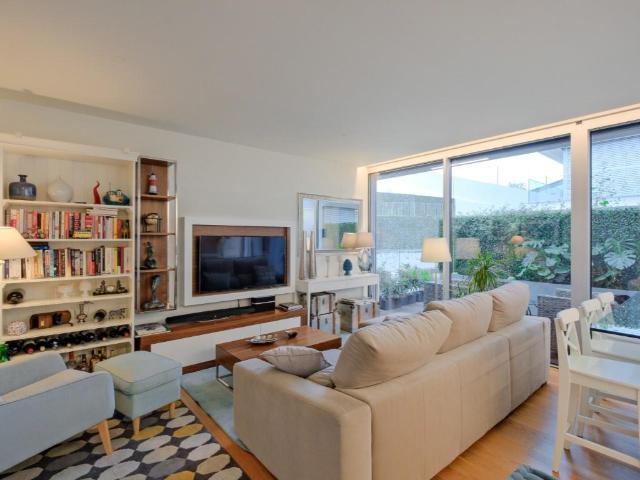 Apartamento T1 de Luxo no Condomínio Villas do Carmo em Lisb. 45m² Avenidas Novas