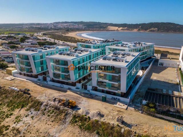 Apartamento T1 de luxo em prédio frente o mar | 26044059196