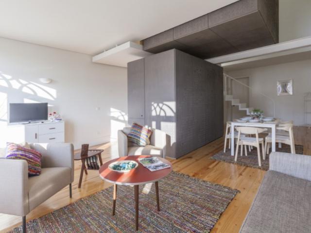 Apartamento T1 duplex Aliados