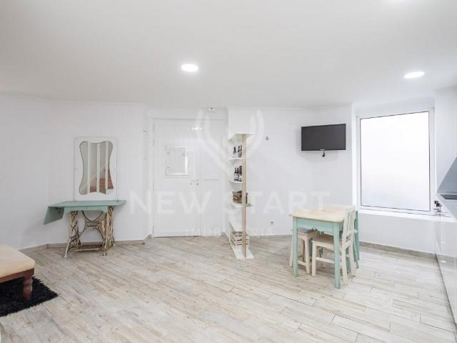 Apartamento T1 Duplex Moderno na Penha de França, no Coração. 0m² Penha De França