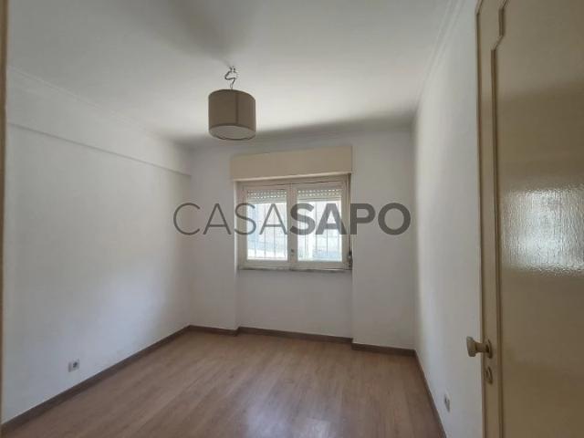 Apartamento T1 Duplex para alugar na Amadora