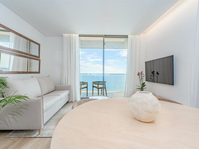 Apartamento T1 | Mobilado e Equipado Edifício Calheta Hill. 74m² Calheta