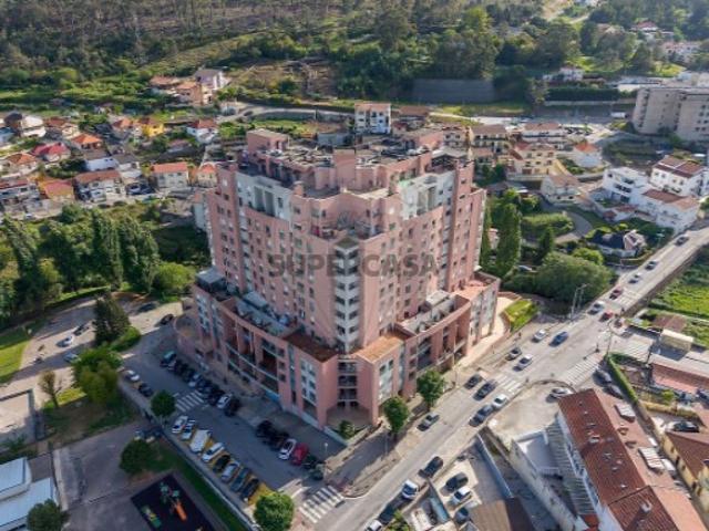 Apartamento T1 em Valongo