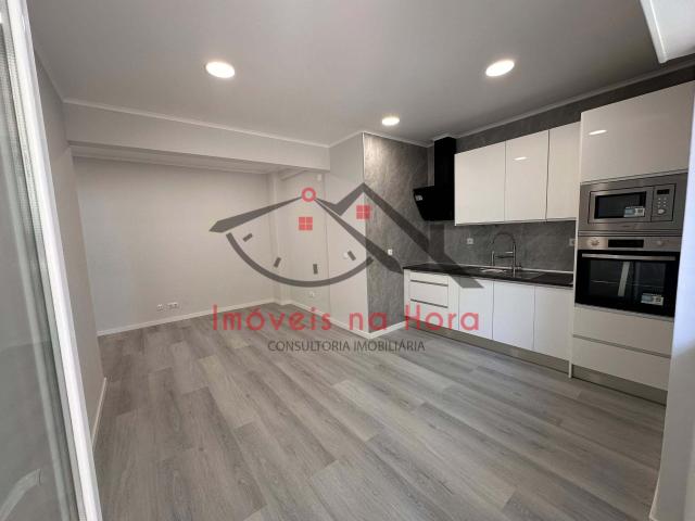 Apartamento T1 em Venteira Amadora