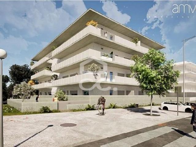 APARTAMENTO T1 EM VISEU