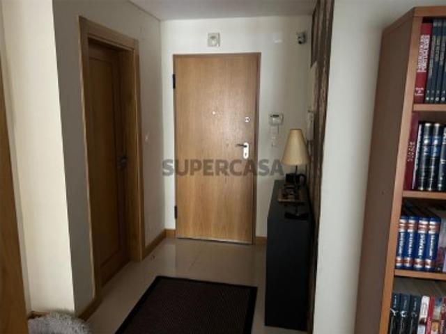 Apartamento T1 em Águas Livres