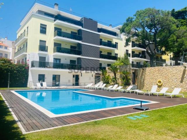 Apartamento T1 em Ajuda