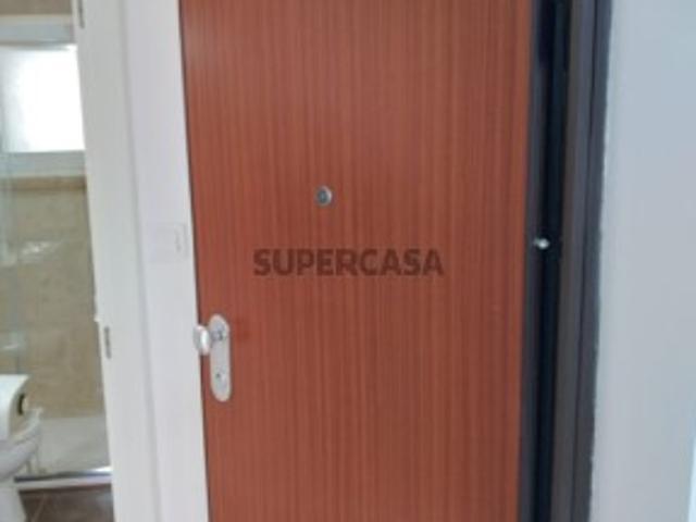 Apartamento T1 em Almada, Cova da Piedade, Pragal e Cacilhas