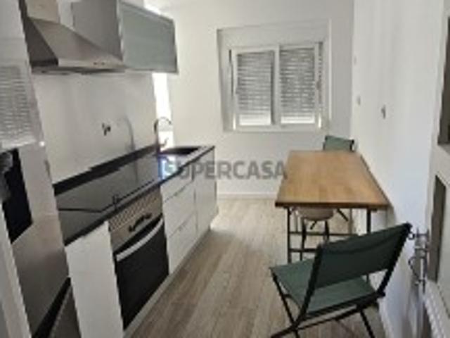 Apartamento T1 em Almada, Cova da Piedade, Pragal e Cacilhas
