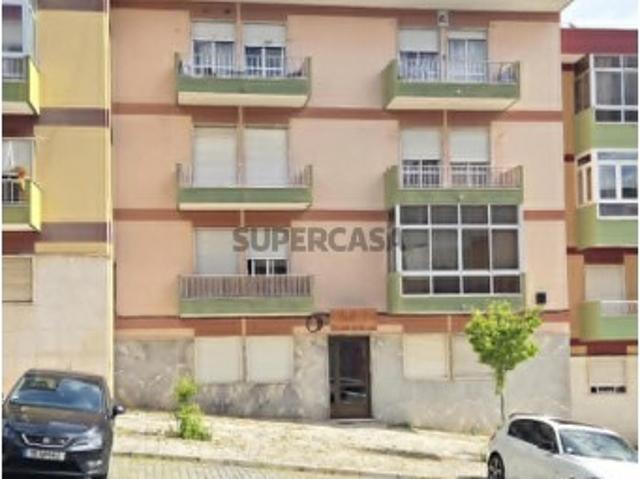 Apartamento T1 em Alverca do Ribatejo e Sobralinho