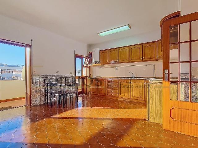 Apartamento T1, em Amorosa, Viana do Castelo. 56m² Chafé