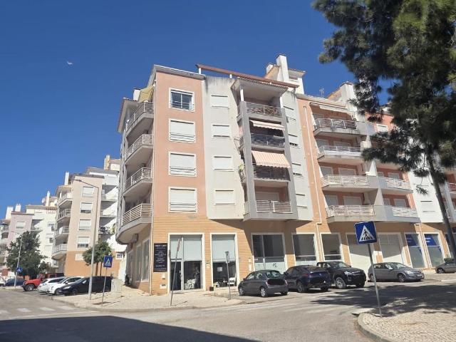 Apartamento T1 em Armação de Pera a 400 metros da praia