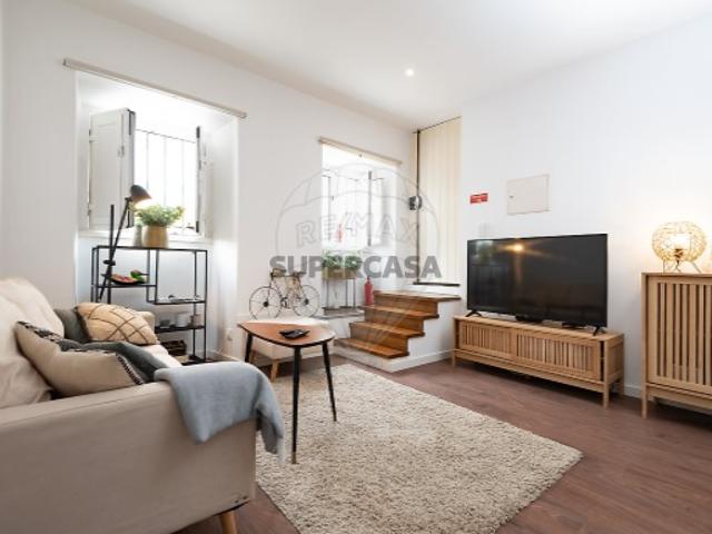 Apartamento T1 em Campo de Ourique