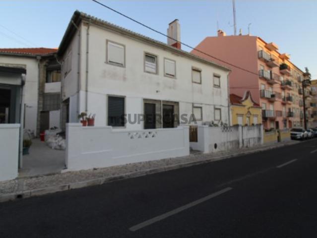 Apartamento T1 em Cacém e São Marcos