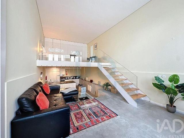 Apartamento T1 em Cedofeita, Santo Ildefonso, Sé, Miragaia. 71m² Porto