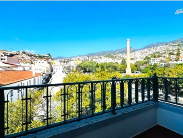 Apartamento T1 em Santa Luzia
