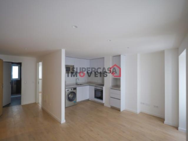 Apartamento T1 em Leiria, Pousos, Barreira e Cortes