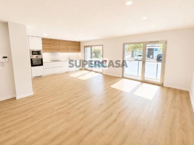 Apartamento T1 em Marrazes e Barosa