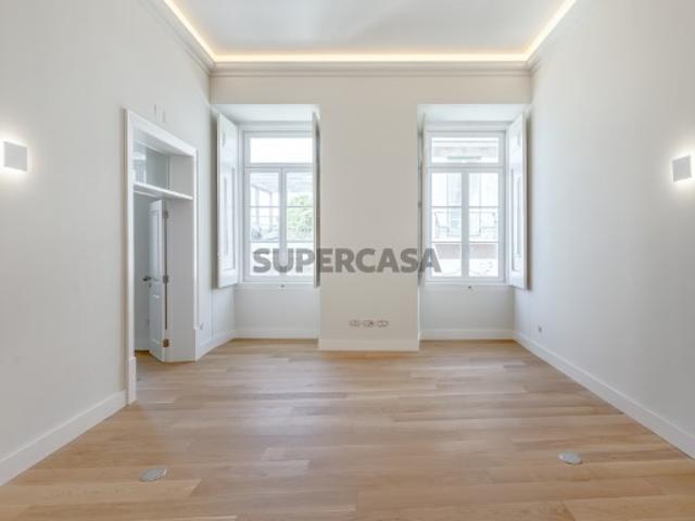 Apartamento T1 em novo empreendimento no Chiado, Lisboa