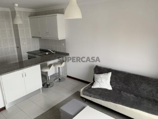 Apartamento T1 em Paranhos