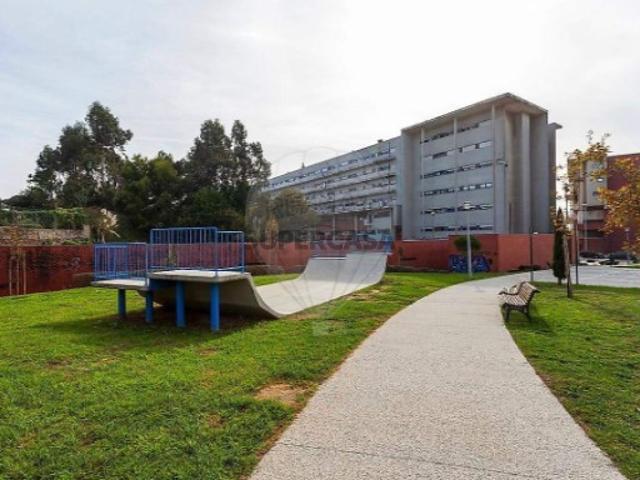 Apartamento T1 em Lavra