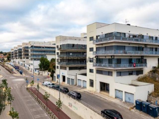 Apartamento T1 em São Martinho de Árvore e Lamarosa