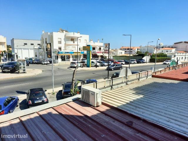 Apartamento T1 em Santa Eullia a 500 metros da praia