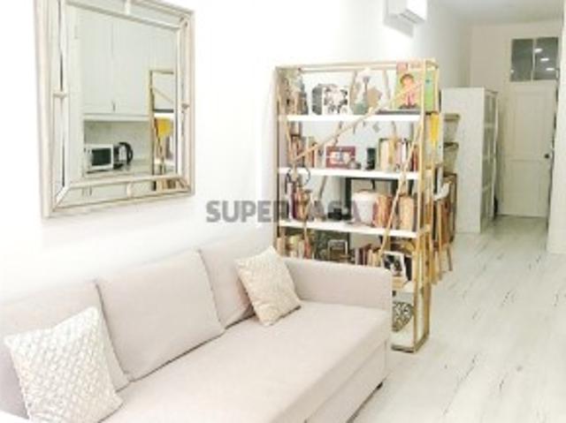 Apartamento T1 em Santo António