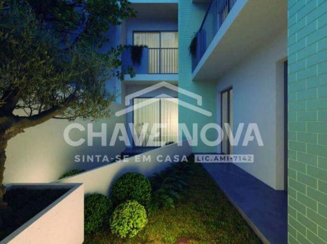 Apartamento T1 Fração F Piso 3/ Empr. Vista Braga 37 | 26074064691