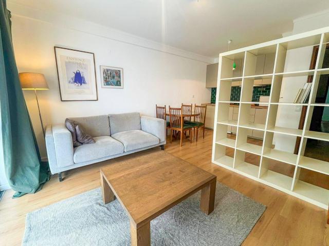 Apartamento T1, junto á marina! 50m² Bom sucesso